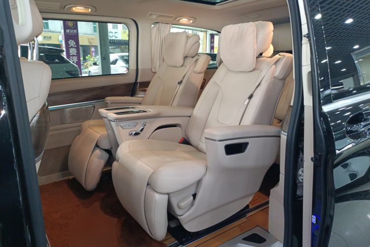 Used Mercedes-Benz V-Class 2021 V 260 Prestige Edition