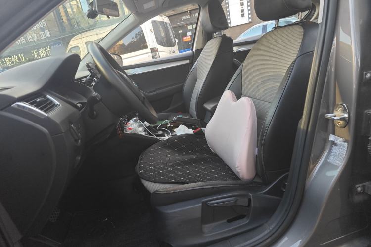 Used Skoda Octavia 2017 1.6L Automatic Chuanxing Edition
