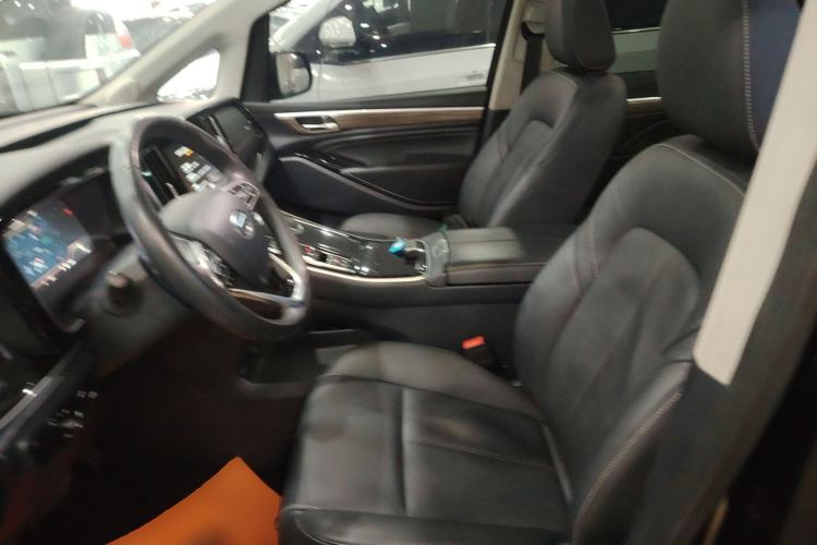 Used GAC Trumpchi M8 2023 Lingxiu Series 390T Prestige Edition
