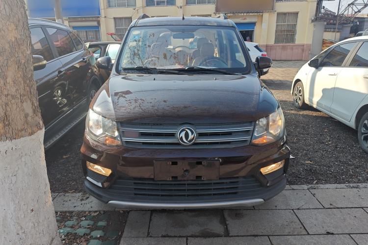 Used Dongfeng Fengon 370 2016 1.5L Manual Standard Edition SFG15-05 7 Seats
