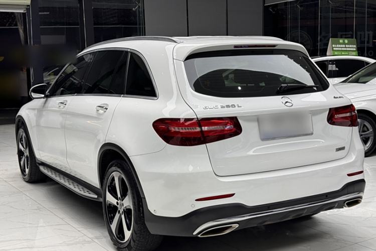 Used Mercedes-Benz GLC 2019 Facelift GLC 260 L 4MATIC Luxury Model
