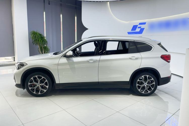 Used BMW X1 2021 sDrive25Li Leading Model
