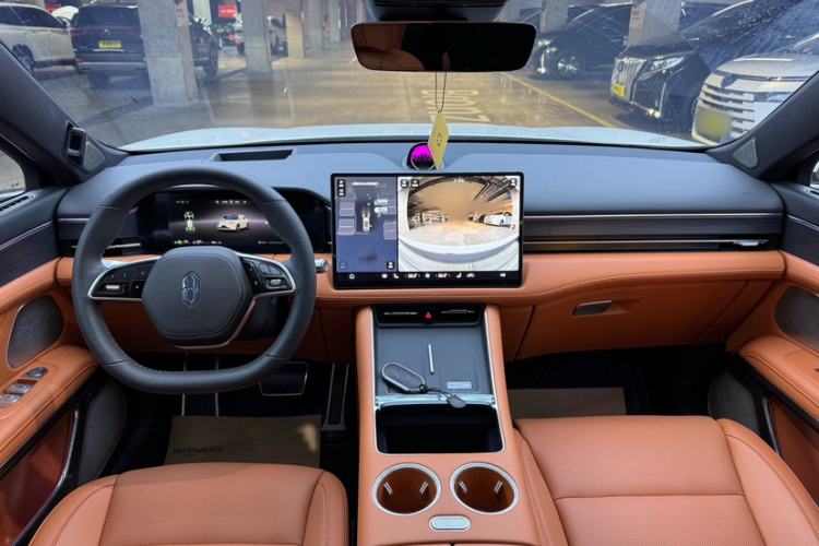 Used Hima AITO M5 2025 Extended-Range Ultra All-Wheel-Drive Version
