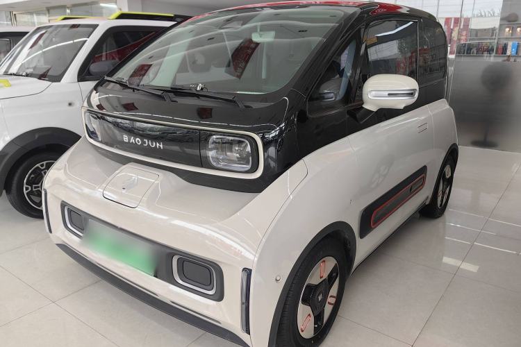 Used Baojun KiWi EV 2021 Artist Model Lithium Iron Phosphate
