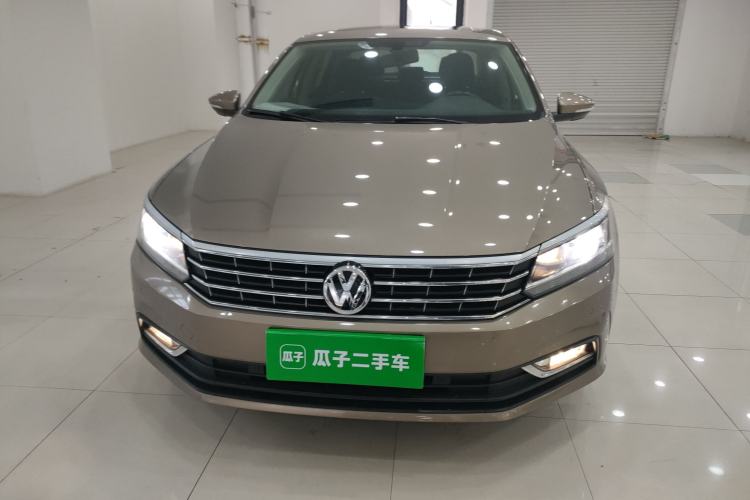 Used Volkswagen Passat 2017 330TSI DSG Luxury Edition
