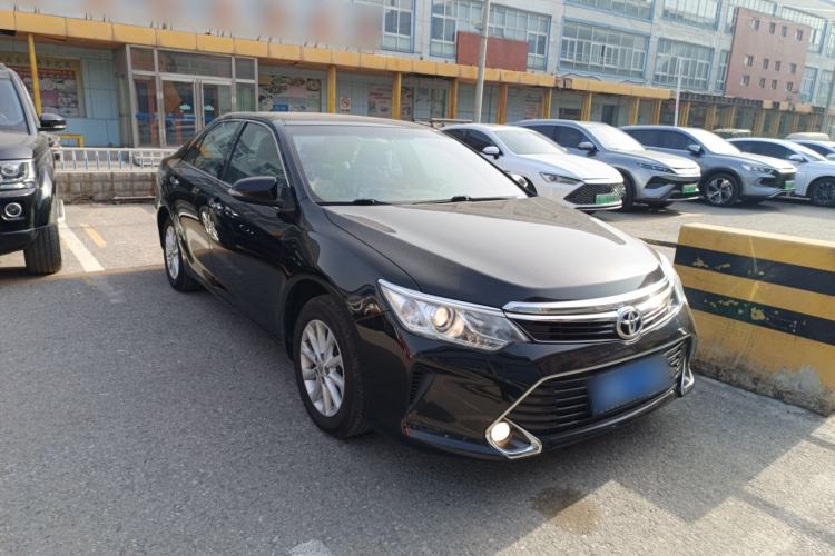 Used Toyota Camry 2016 2.0G 10th Anniversary Leading Edition