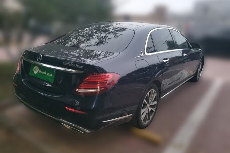 Used Mercedes-Benz E-Class 2016 E 300 L Stylish Model
