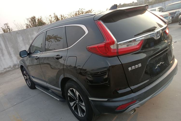 Used Honda CR-V 2017 240TURBO CVT Front-Wheel Drive Fashion Edition