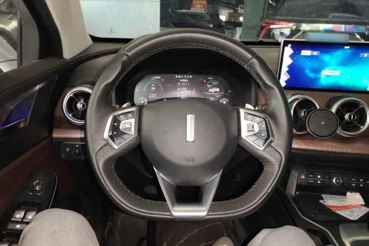 Used Wey VV5 2021 1.5T Two-Wheel Drive Smart Pioneer
