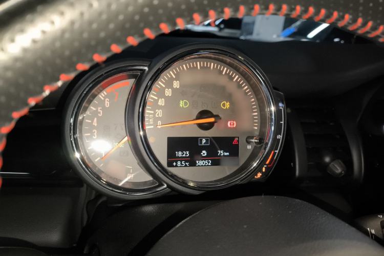 Used  MINI 2019 1.5T COOPER Racing Driver