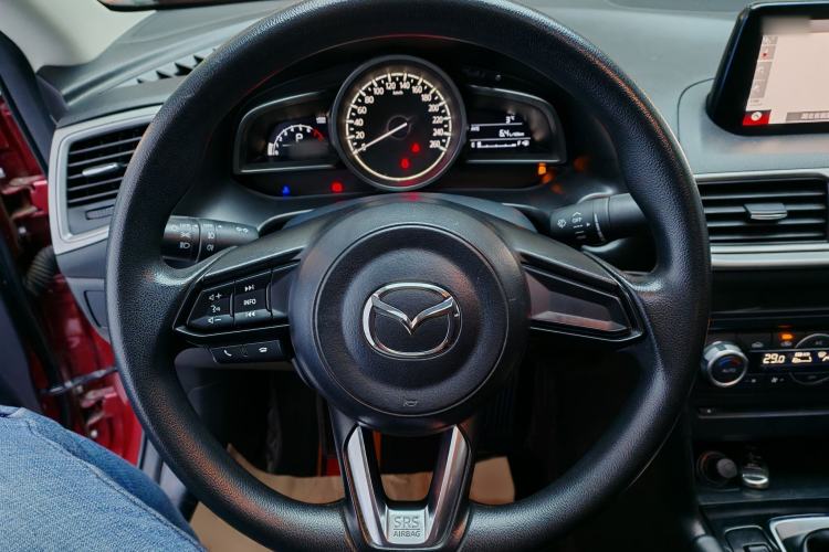 Used Mazda Mazda 3 Axela 2017 Sedan 1.5L Automatic Luxury Model China VI Standard