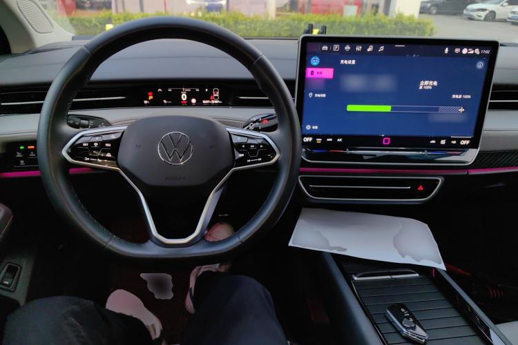 Used Volkswagen ID.7 VIZZION 2024 AIR model
