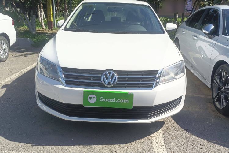 Used Volkswagen Lavida 2013 Revised Classic 1.6L Automatic Fashion Edition
