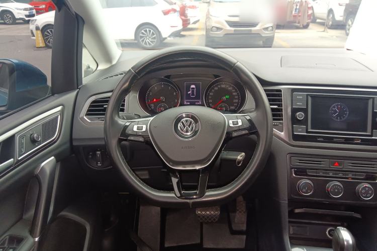 Used Volkswagen Golf Sportsvan 2018 230TSI Automatic Trend Edition