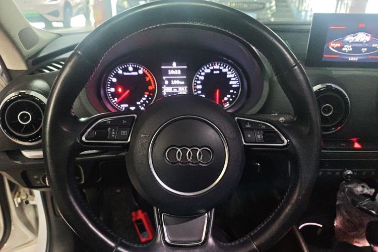 Used Audi A3 2016 Limousine 35 TFSI Style Edition
