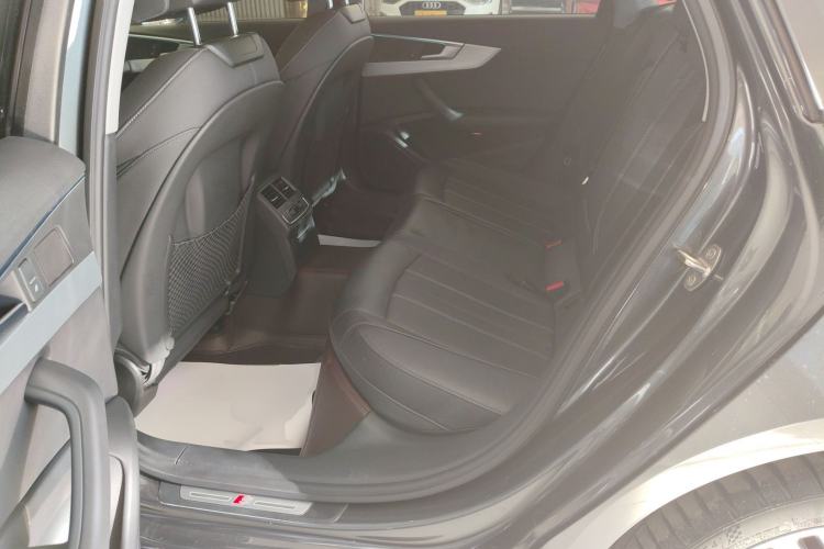 Used Audi A4L 2020 40 TFSI Luxury Dynamic Model