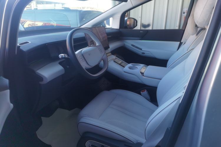 Used XPeng X9 2025 740 Ultra-Long Range Max