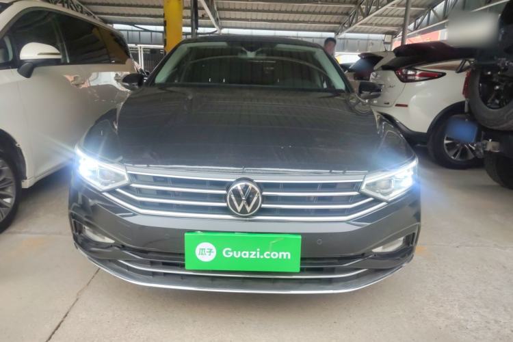 Used Volkswagen Magotan 2020 330TSI DSG Luxury Edition
