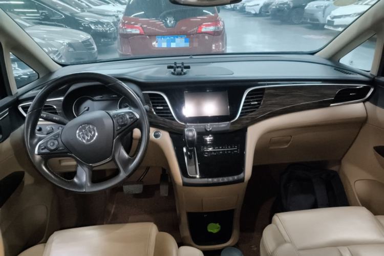 Used Buick GL8 2017 ES 28T Luxury Model China V Standard
