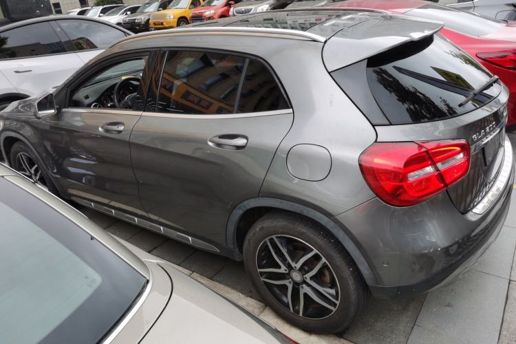 Used Mercedes-Benz GLA 2016 GLA 200 Fashion Model
