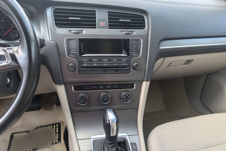 Used Volkswagen Golf 2015 1.6L Automatic Comfort Model
