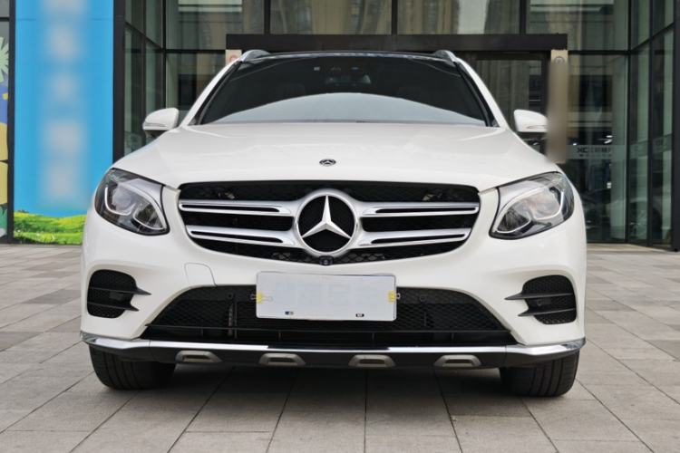 Used Mercedes-Benz GLC 2019 Facelift GLC 260 L 4MATIC Luxury Model
