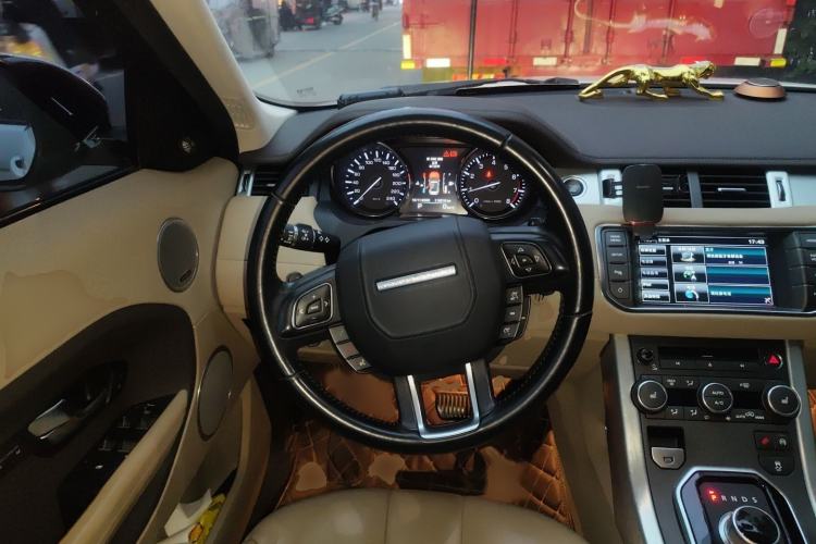 Used Land Rover Range Rover Evoque 2015 2.0T Five-Door Zhiyao Edition
