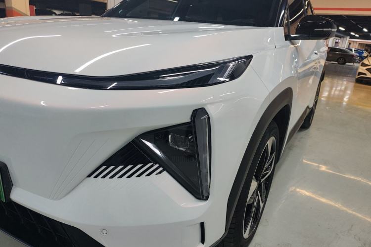 Used  L7 2023 1.5T 115 km Starship
