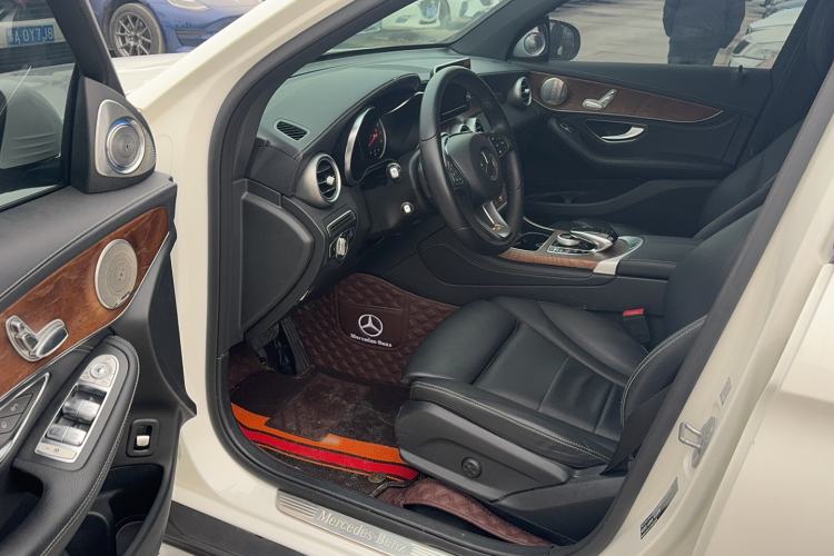 Used Mercedes-Benz GLC 2019 GLC 200 L 4MATIC
