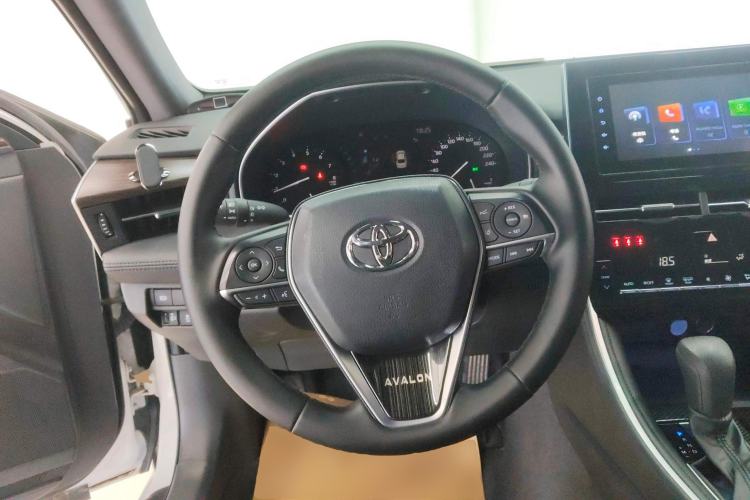Used Toyota Avalon 2022 2.0L Ambition Edition
