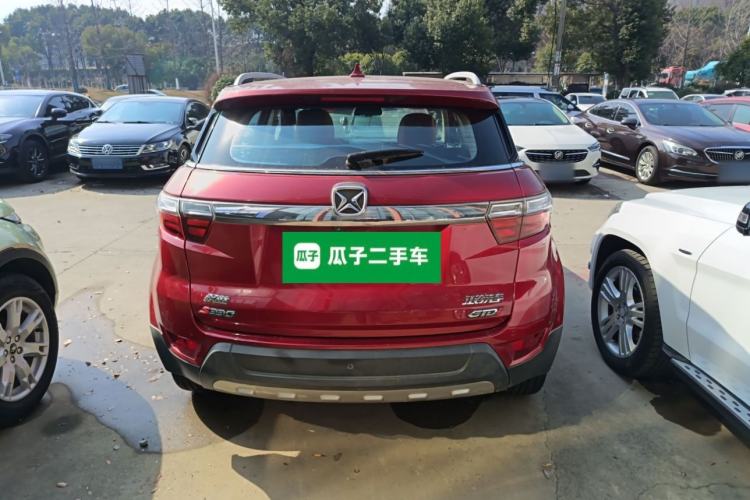 Used JMC Yusheng S330 2016 1.5L GTDi Automatic Two-Wheel Drive Fashion Edition
