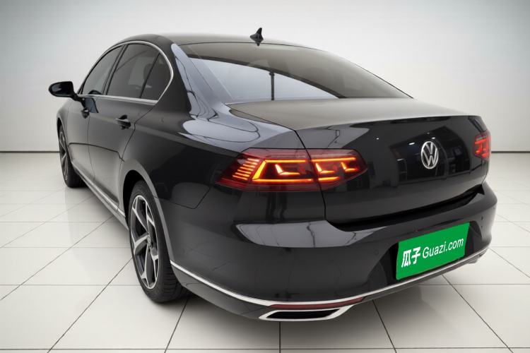 Used Volkswagen Magotan 2023 2 Million Units Commemorative Edition 330TSI DSG Luxury Version