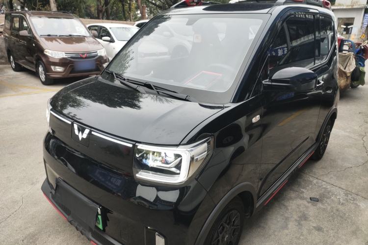 Used Wuling Hongguang MINIEV 2022 GAMEBOY 200km Gaming Edition with Lithium Iron Phosphate
