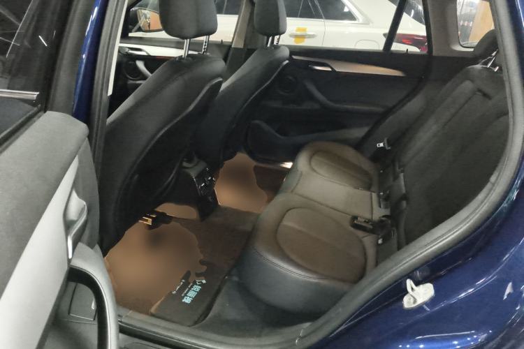 Used BMW X1 2018 sDrive20Li Leading Model
