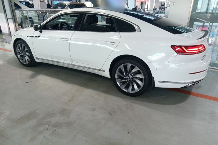 Used Volkswagen FAW-Volkswagen CC 2023 380TSI Striking Edition
