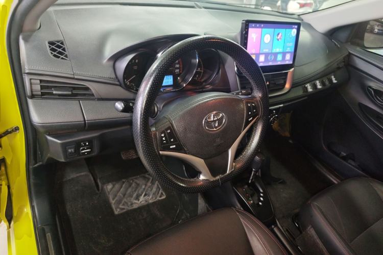 TDK.VehicleDetails.img