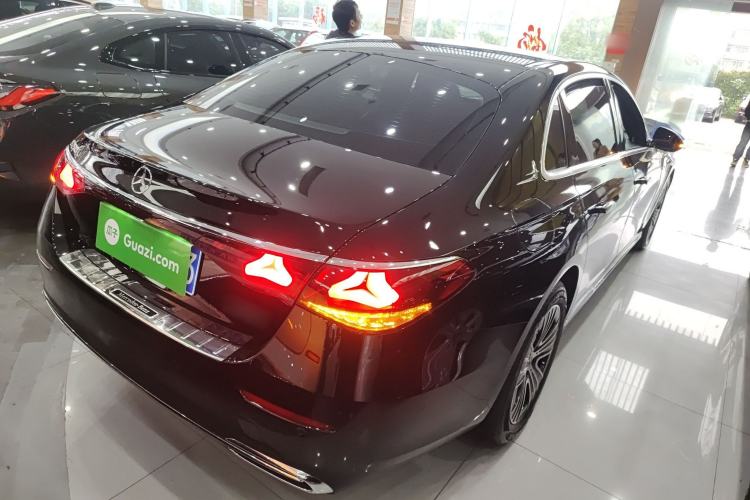 Used Mercedes-Benz E-Class 2024 E 260 L
