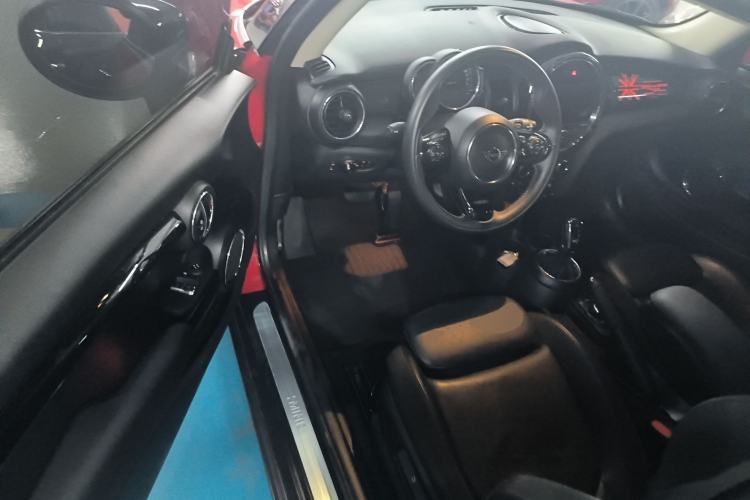 Used  MINI 2019 1.5T COOPER Artist