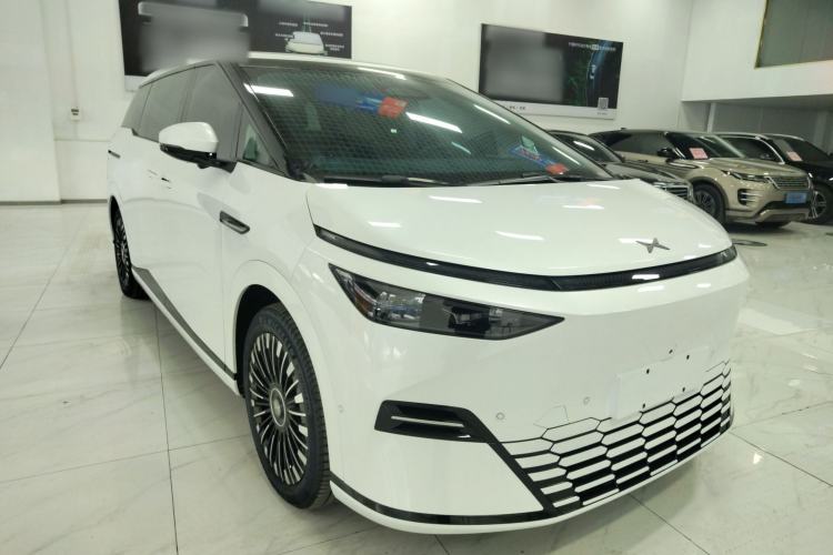 Used XPeng X9 2025 740 Ultra-Long Range Max
