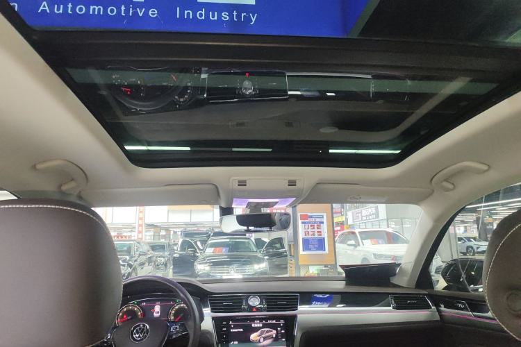 Used Volkswagen Phideon 2021 380TSI Luxury Edition
