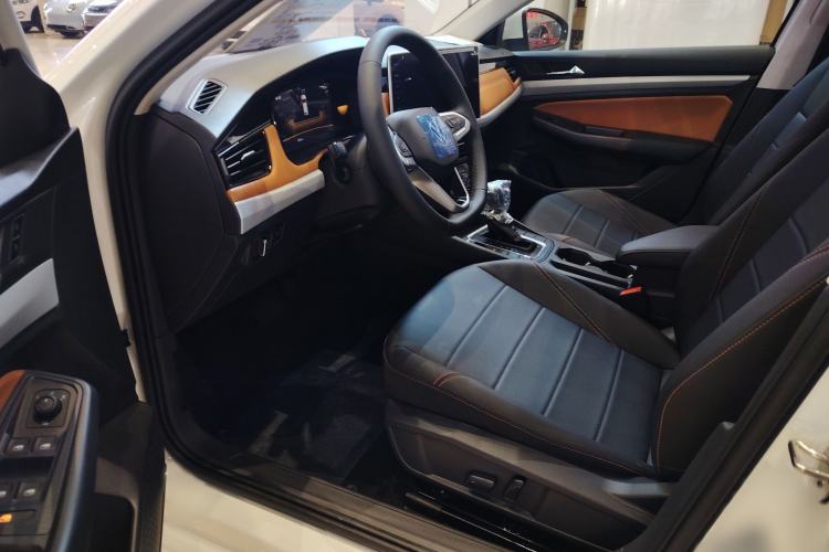 Used Volkswagen Bora 
