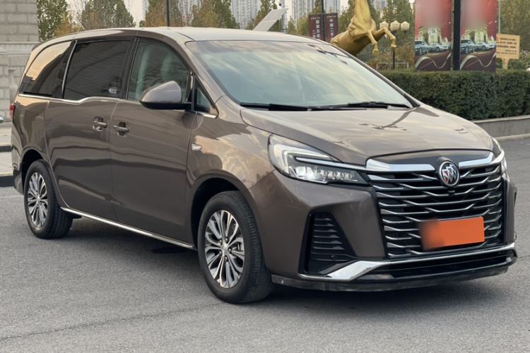 Used Buick GL8 2023 Land Executive Class Comfort Model
