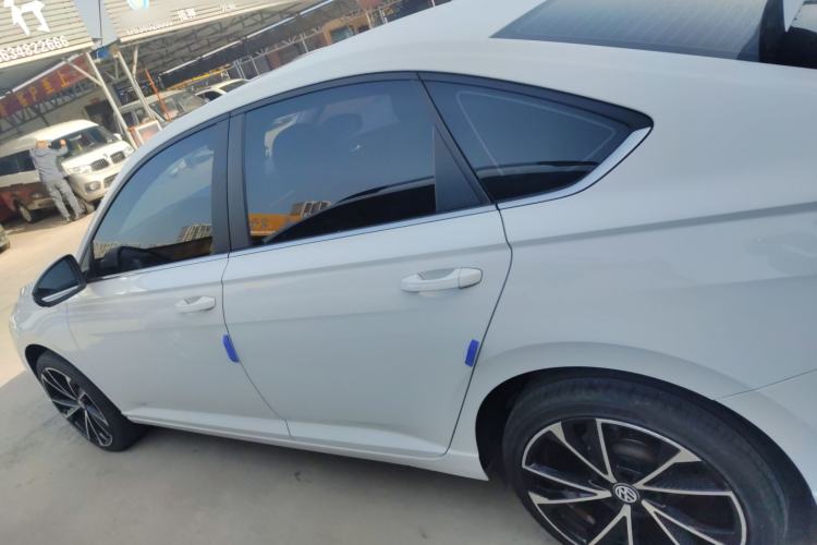 Used Volkswagen Lavida 2021 1.5L Automatic Comfort Edition
