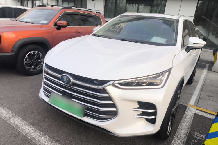 Used BYD Tang New Energy 2018 DM 2.0T All-Wheel Drive Smart Connectivity Luxury Model 7 Seats China V Emission Standard
