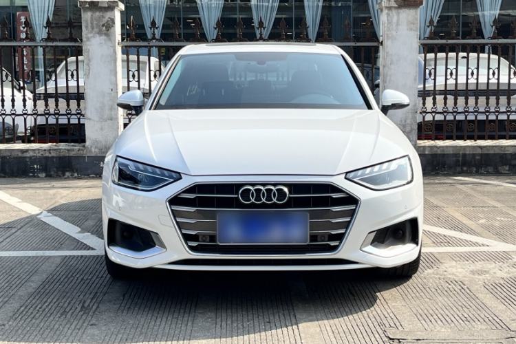 Used Audi A4L 2022 40 TFSI Luxury Prestige Edition
