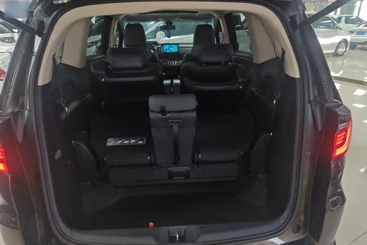 Used Honda Elysion 2022 2.0L eHEV Luxury Edition