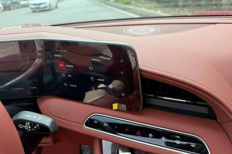 Used MG Cyberster 2024 520 km Legendary All-Wheel-Drive Version