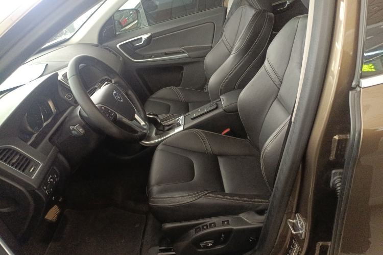 Used Volvo XC60 2016 T5 AWD Zhiyuan Edition