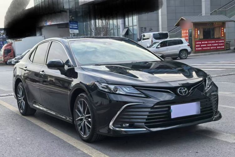 Used Toyota Camry 2021 2.5G Luxury Edition
