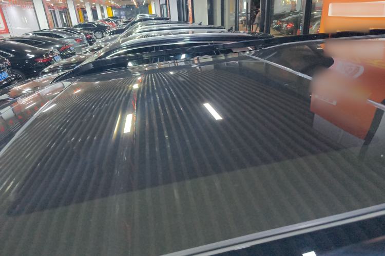 Used Land Rover Discovery 2023 360 PS R-Dynamic SE
